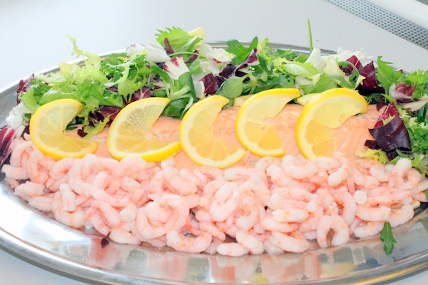 Hvidvins dampet laksefilet