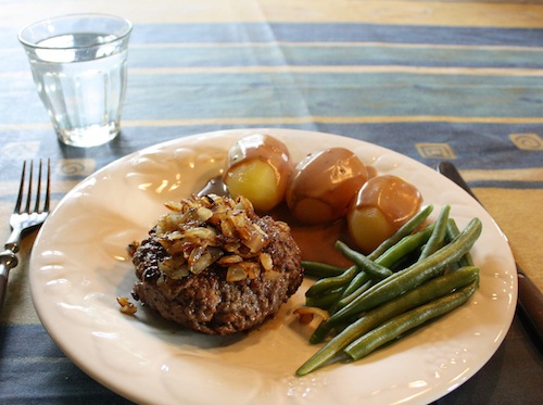 Hakkebøf med løg, til 5 personer